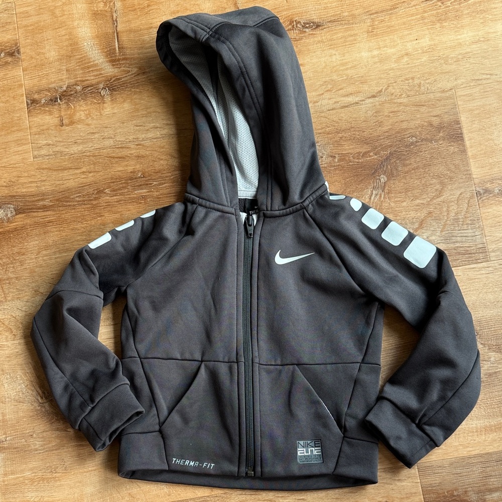 Nike Black and White Therma-Fit Jacket